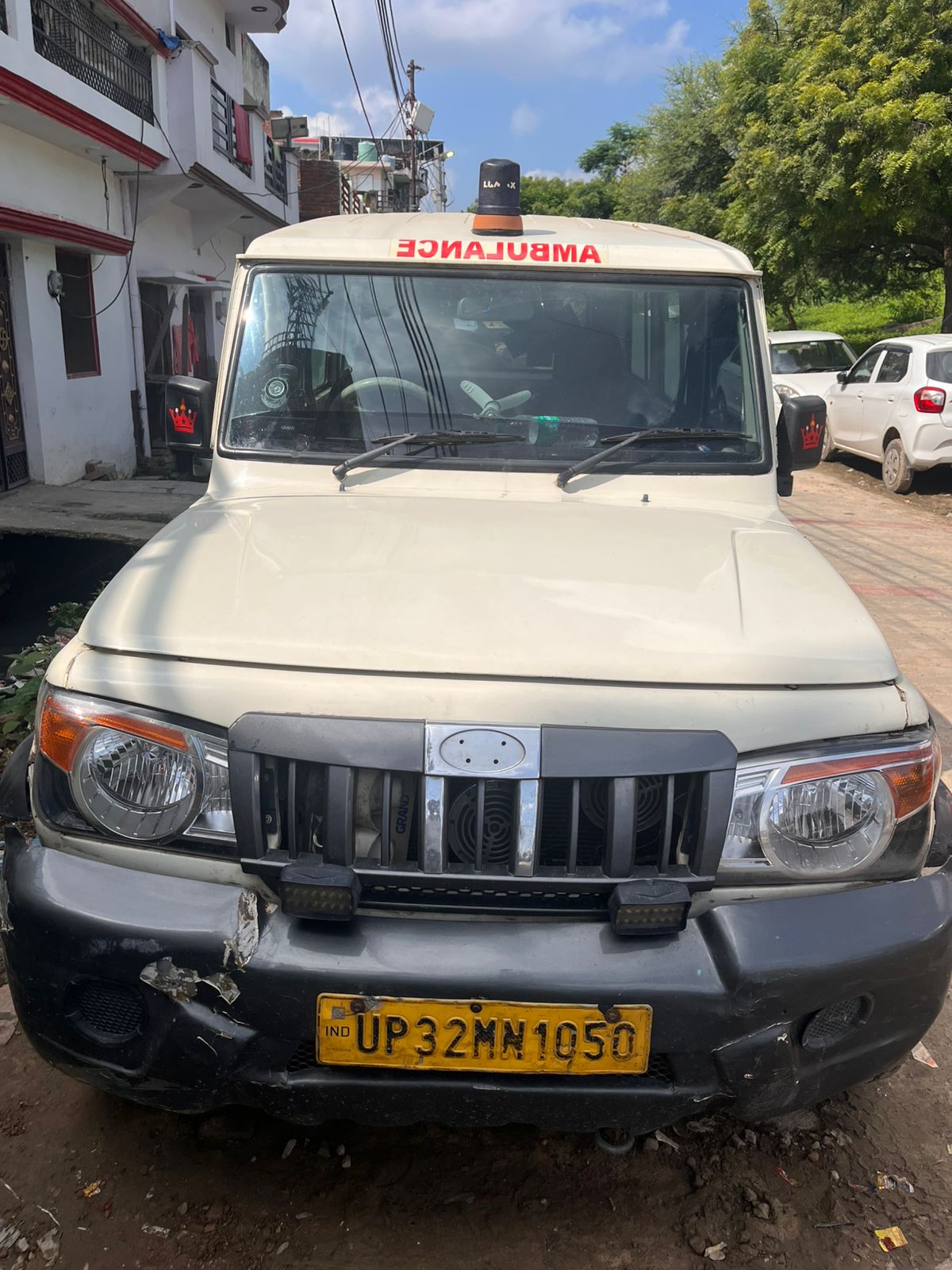 Basic life support ambulance vehicle